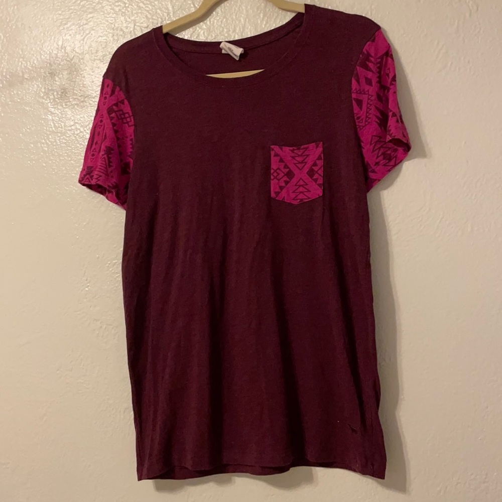 PINK Victoria’s Secret Short Sleeve